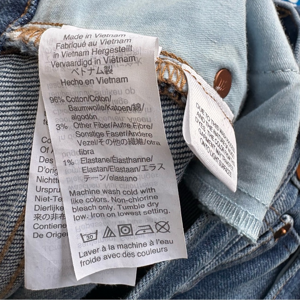Madewell Straight-Leg Jeans in Medium Blue Wash - Picture 11 of 11